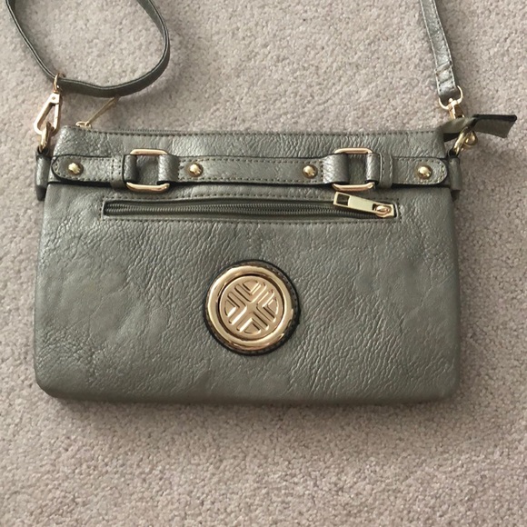 Purse - Picture 2 of 3